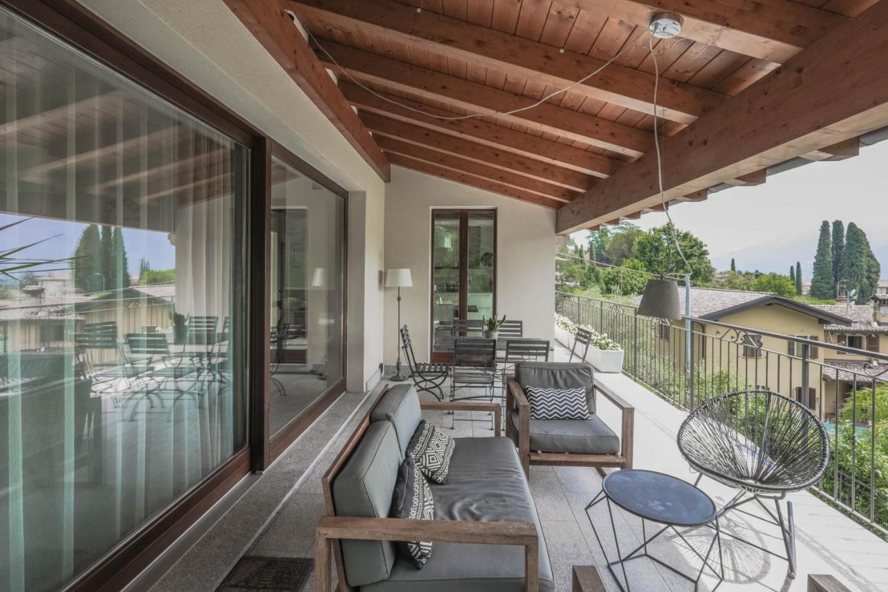 Villa Elena เมนาจโจ ภายนอก รูปภาพ
