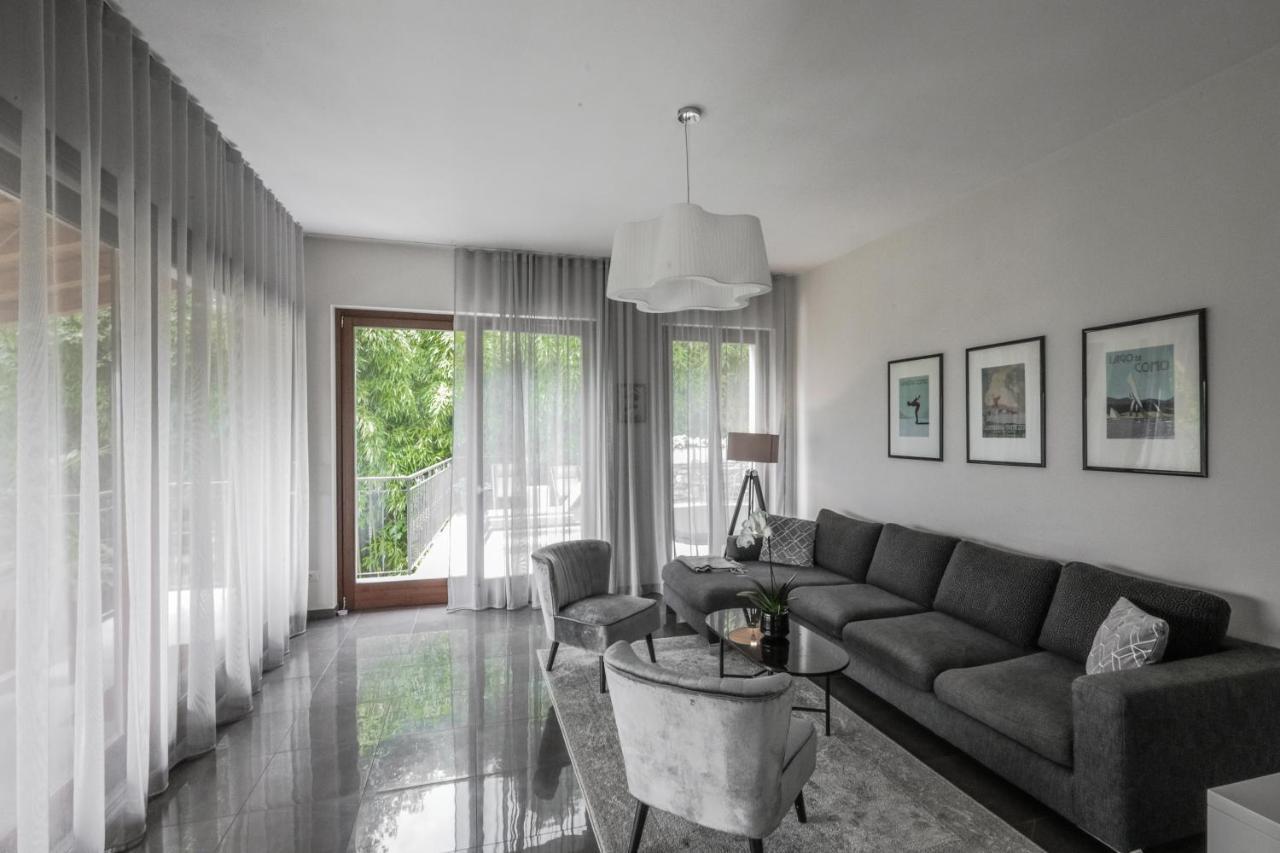 Villa Elena เมนาจโจ ภายนอก รูปภาพ
